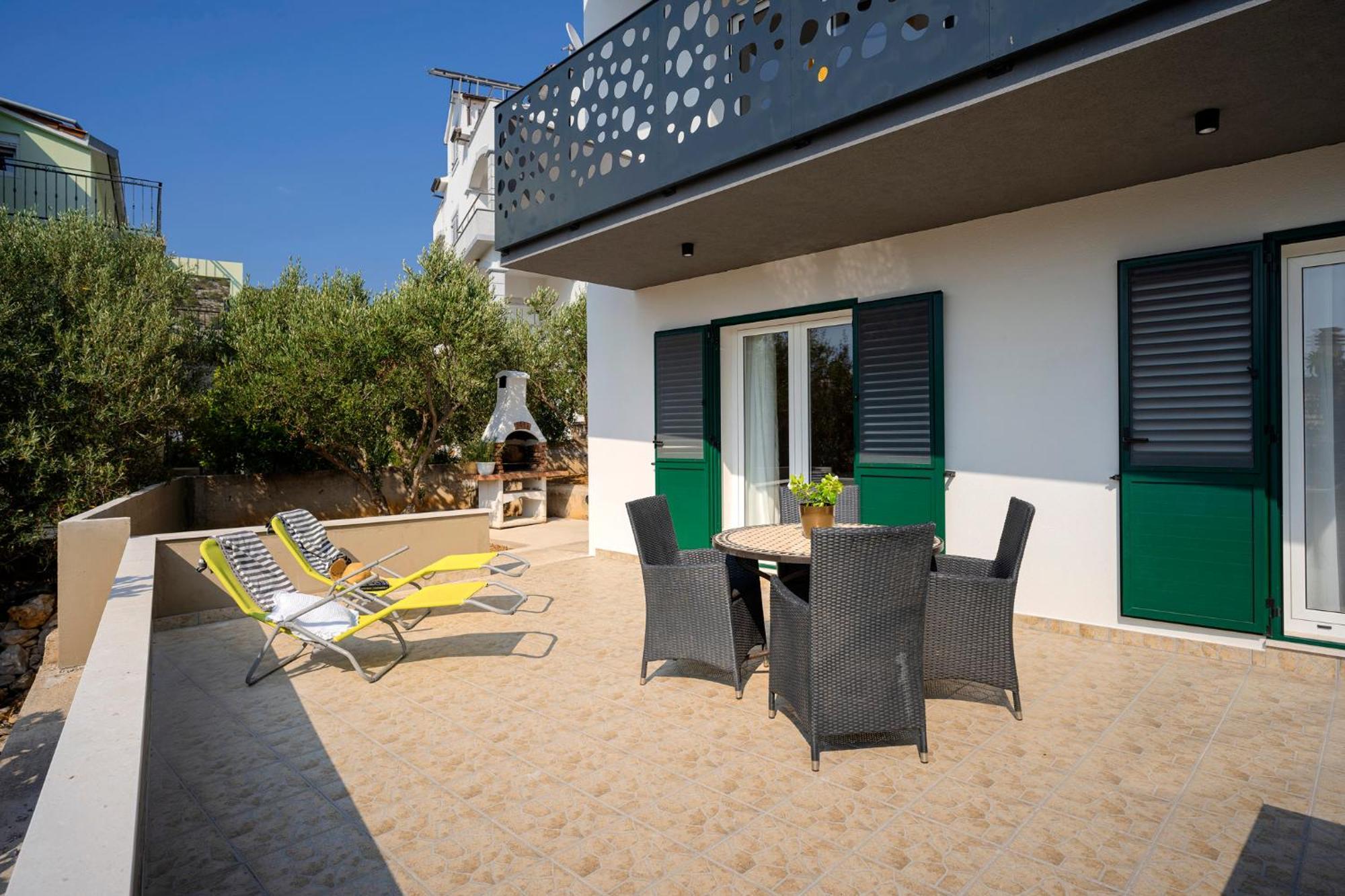 Big Sunny Terrace Apartment Hvar Хвар Экстерьер фото